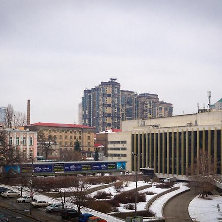 112 Вулиця Велика Васильківська キエフ エクステリア 写真